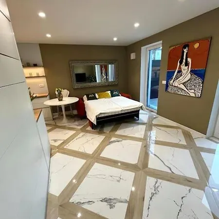 דירה With Patio - Steps Away From Center לובליאנה