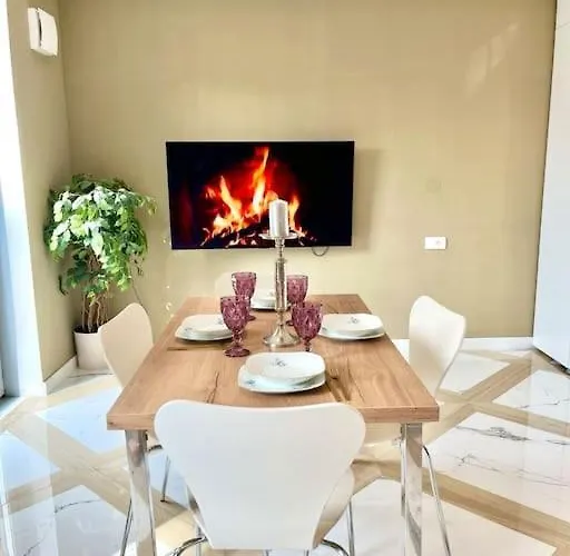 With Patio - Steps Away From Center Apartment