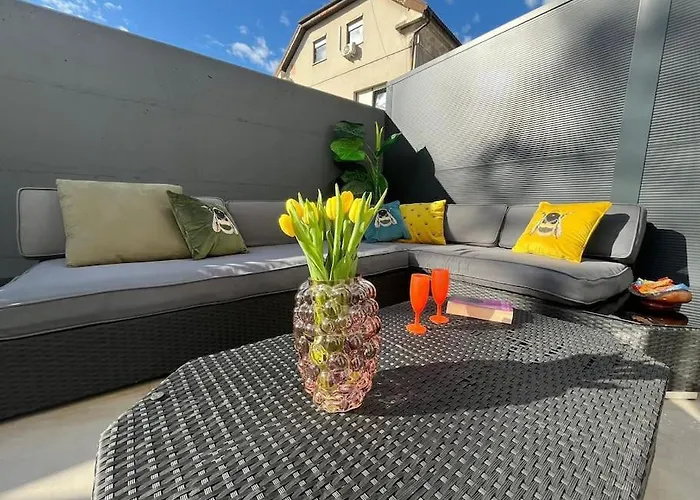 With Patio - Steps Away From Center Apartment Ljubljana