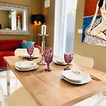 With Patio - Steps Away From Center Apartma Ljubljana