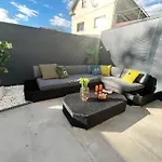 Apartma With Patio - Steps Away From Center Ljubljana